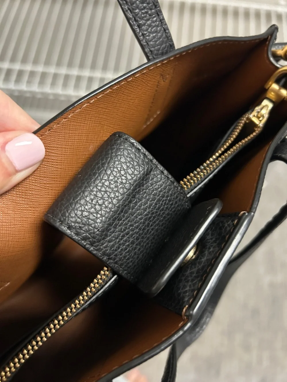Tory Burch classic tory